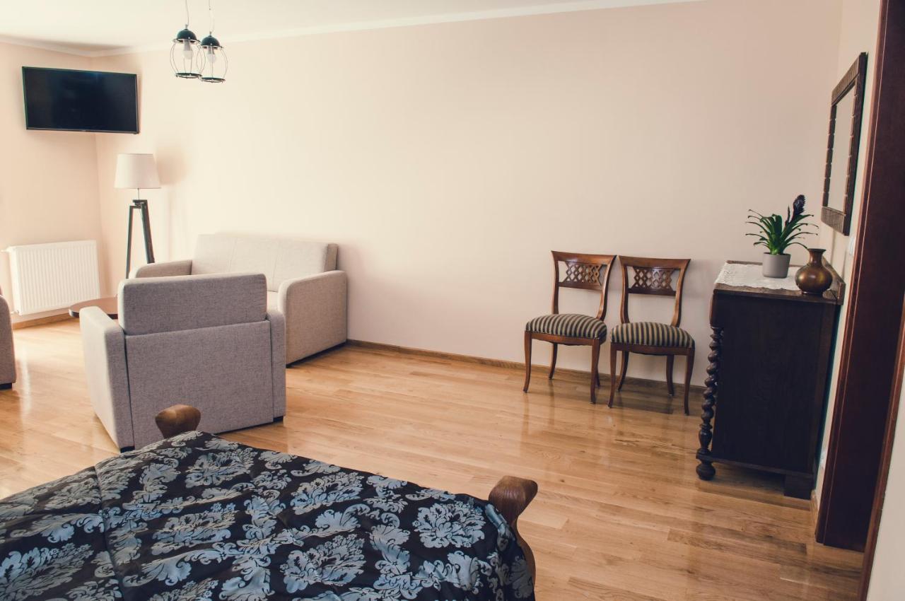 Dobranocka Otel Malastow Dış mekan fotoğraf